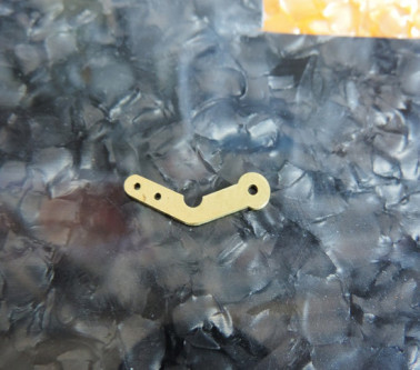 LEVE OTTONE PER RIPETIZIONE 4a E 5a FILA CON ASOLA