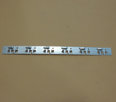 STRISCETTE PORTARIPETINI   6 FORI P 38.4 mm