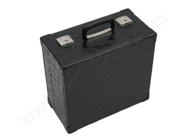 HARDCASE FOR ACCORDION    2 BASSI STD int 31 X 17.5 X 31