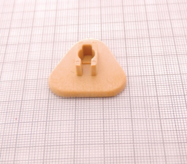 VALVES PLASTIC AUSTRIAN NORMAL TRIANGULAR n