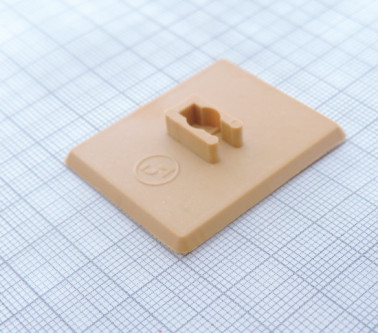 AUSTRIAN NORMAL VALVES PLASTIC RECTANGULAR 40 X 33