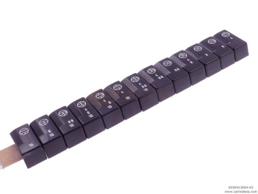 TASTINI REGISTRI SMUSSATI PLASTICA mm 18.2 X 38.8 X 13 LUCIDATI INCISI - KIT 13T 1B2N1A - MOD. 008 - NERI/BIANCO