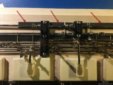 supporti catorcetti plastica  bloccamolla