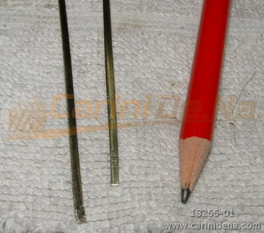 MEZZIFILI ALPACA PER BANDONEON mm 0.4X2X 250